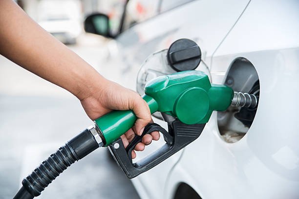 beware-of-petrol-pump-tricks:-how-the-‘2-3-5-theory’-can-protect-you-from-being-cheated