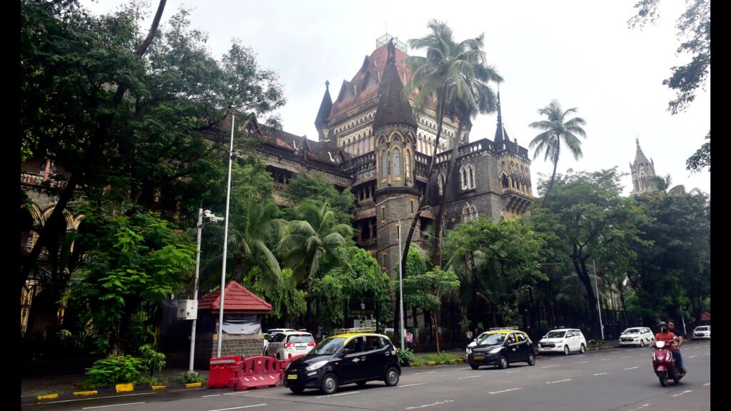 bombay-hc-lifts-admission-ban-on-pharmacy-colleges