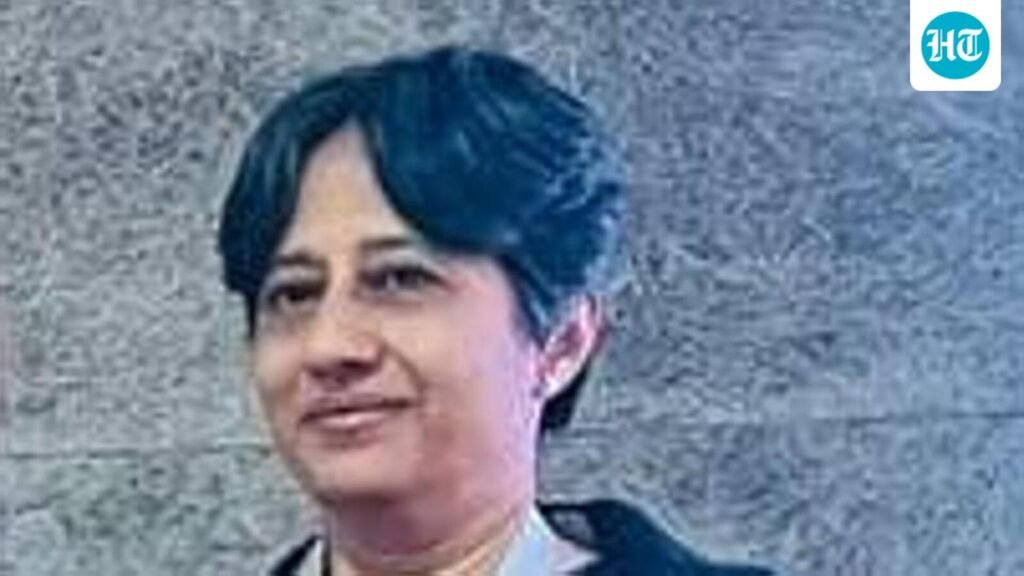 sppu-assistant-professor-bags-dostoevsky-star-award-for-contributions-to-russian-literature