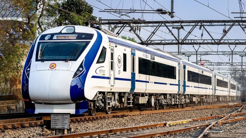 pune–ajni-(nagpur)-vande-bharat-bookings-at-130%,-high-demand-calls-for-more-coaches