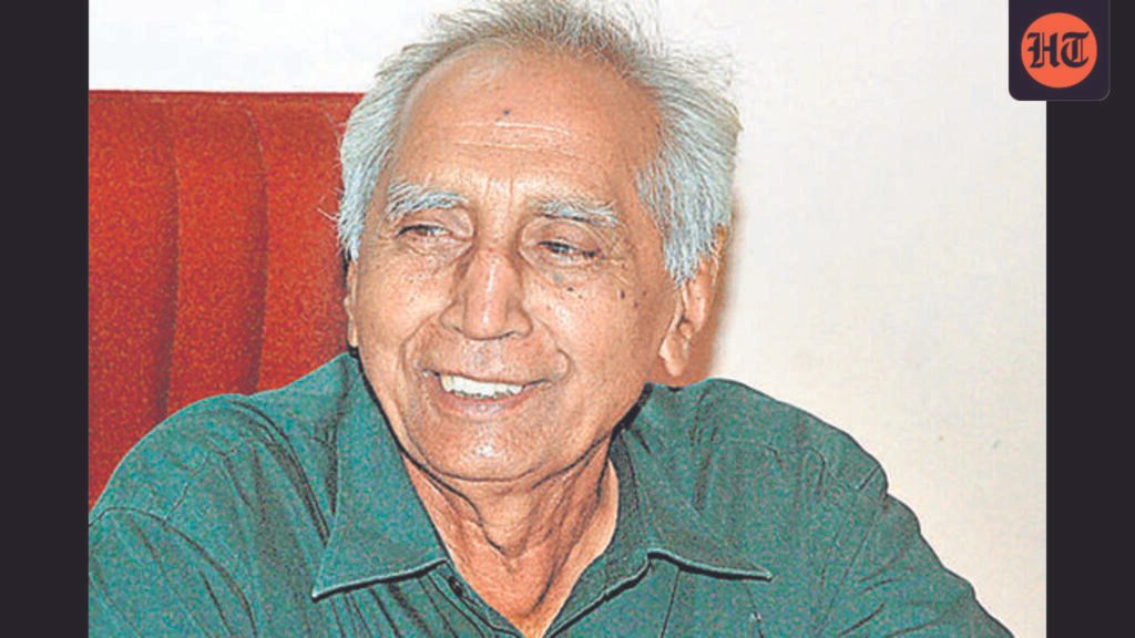 socialist-leader-baba-adhav-critical,-political-leaders-visit-hospital