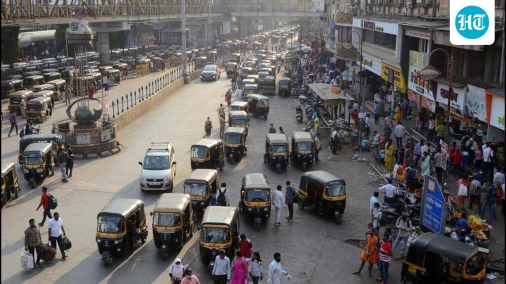 maharashtra-govt-stops-issuing-new-permits-to-autorickshaws