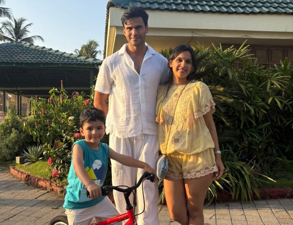 ‘we’re-eager-to-return-to-our-chosen-home’:-puneites-come-back-from-dubai-to-wait-out-wartime