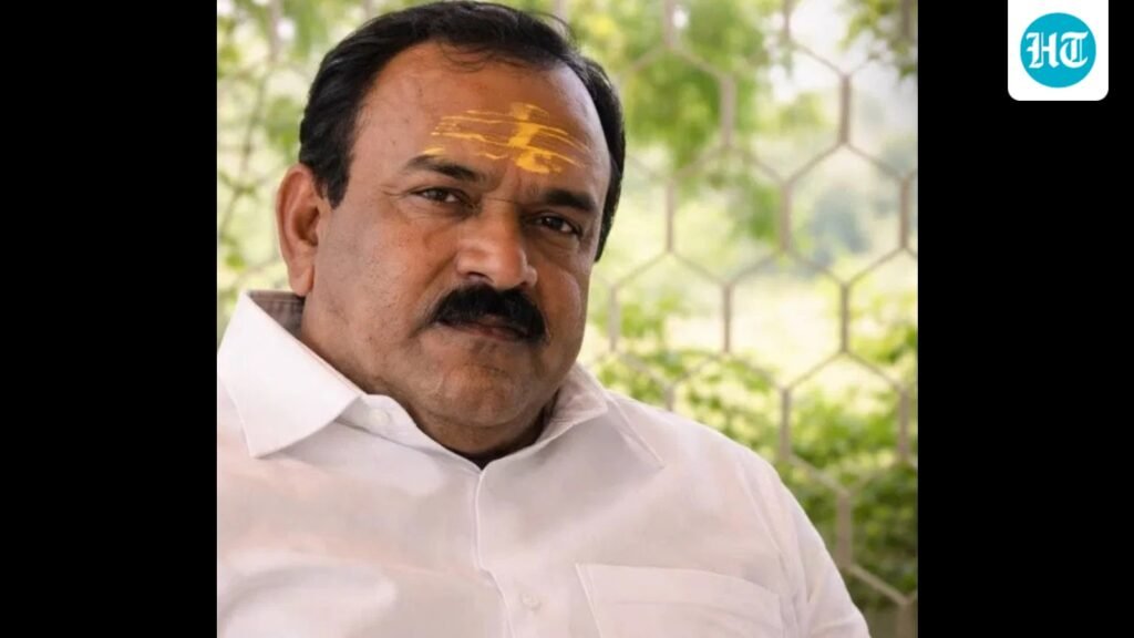 monday-musings:-politics,-faith-and-the-comfort-of-godmen