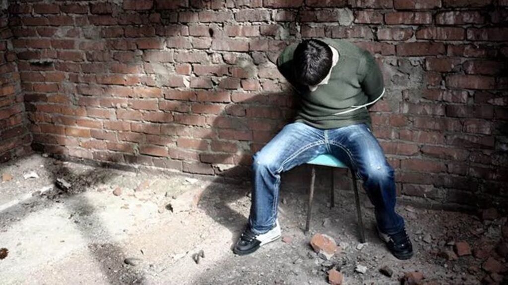 pune:-businessman-abducted-in-swargate-area;-kidnappers-demanded-₹1.5-crore-ransom