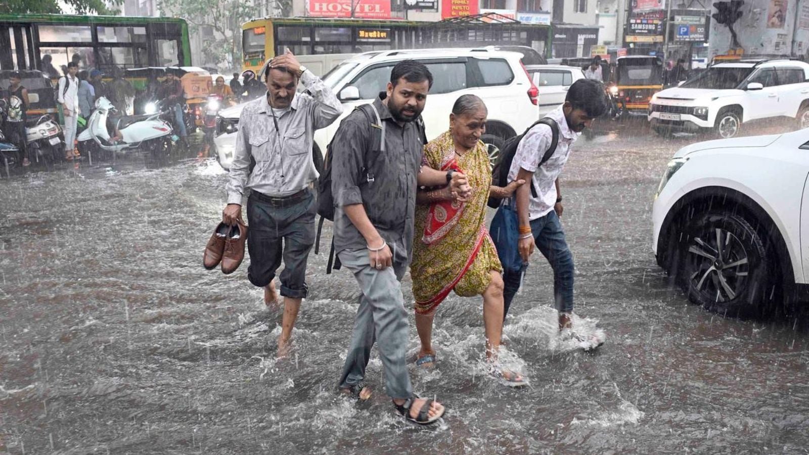 pmc-accelerates-monsoon-preparedness-work-after-city-sinks-from-yesterday’s-downpour
