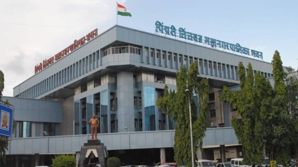 pcmc-registers-record-service-tax-collection-of-rs-1.1-cr-from-slum-area