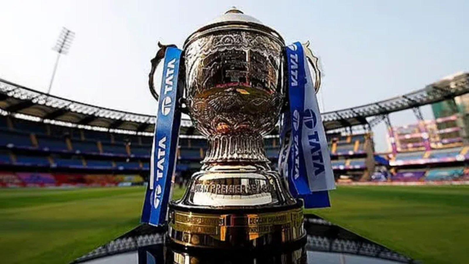 ipl-2026-rule-change:-bcci-bans-certain-on-field-movements,-issues-strict-warning-to-players