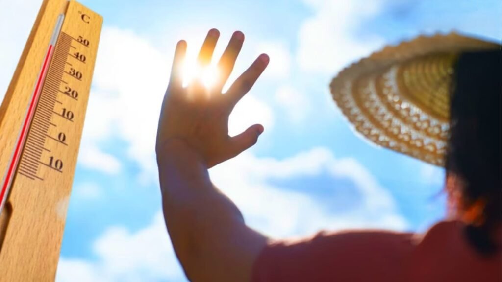 pune-heatwave-intensifies:-pune-day-temp-hits-40.6°c,-temperatures-likely-to-touch-42°c-soon