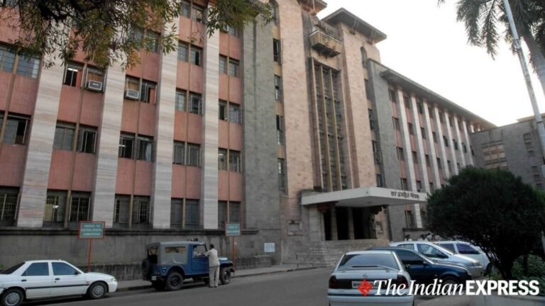 Hundreds of govt employees join statewide strike over Old Pension Scheme