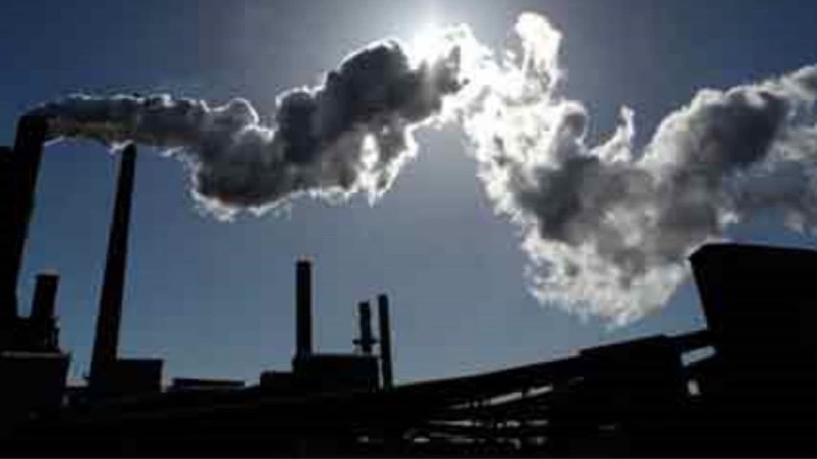 24-hospitalised-after-gas-leak-in-storage-facility-near-pune’s-gangadham-chowk