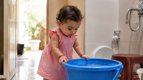1-year-old-girl-dies-after-falling-into-water-bucket-while-playing-in-nashik