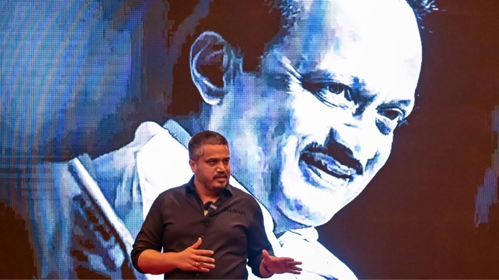 rohit-pawar-to-cm:-what-happened-to-cbi-probe-into-ajit’s-death?
