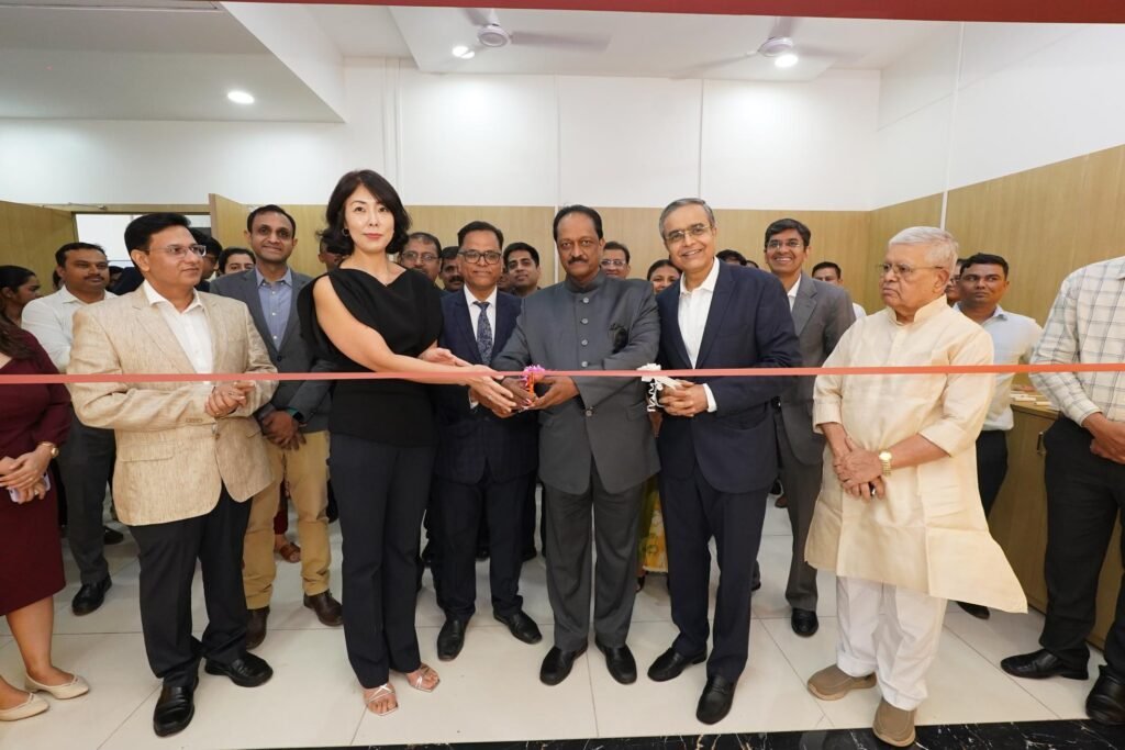 depuy-synthes-and-saishree-vitalife-hospitals-sign-mou-to-launch-orthopedic-skills-lab-in-pune