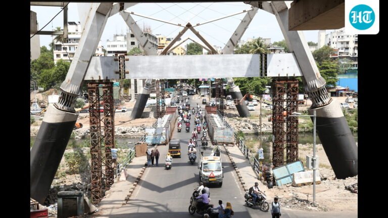 Bhide Bridge to remain shut till Sep. 5 for Metro footbridge work