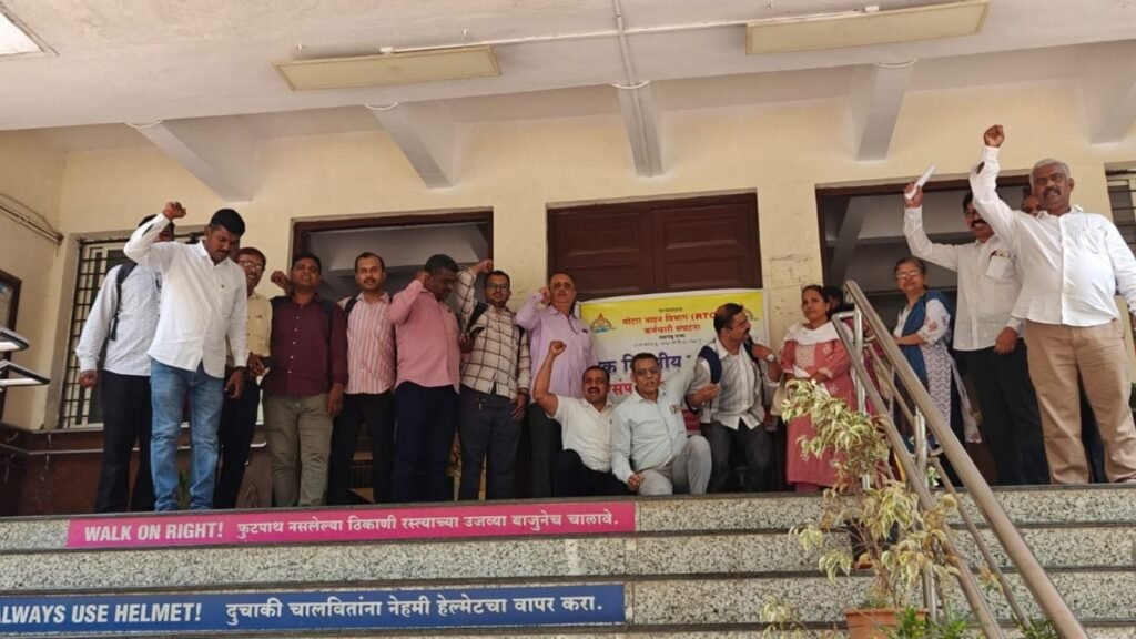 pune-rto-strike:-services-hit-as-staff-protest-stalled-restructuring