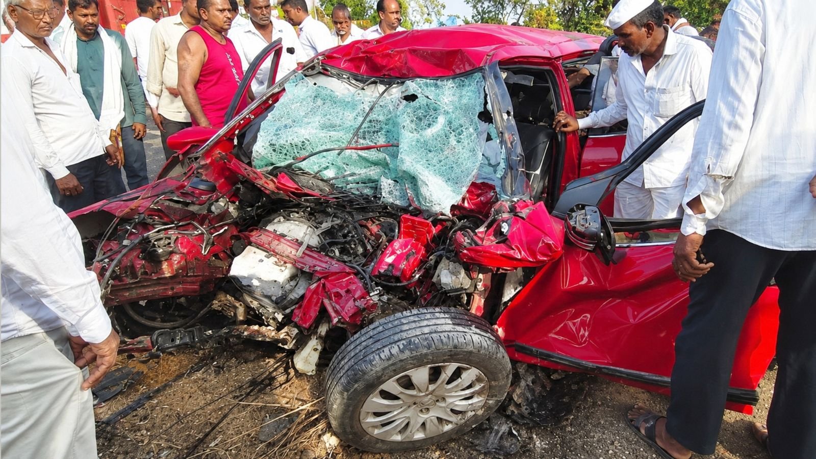 14-yr-old-girl-riding-a-motorcycle-dies-in-road-mishap