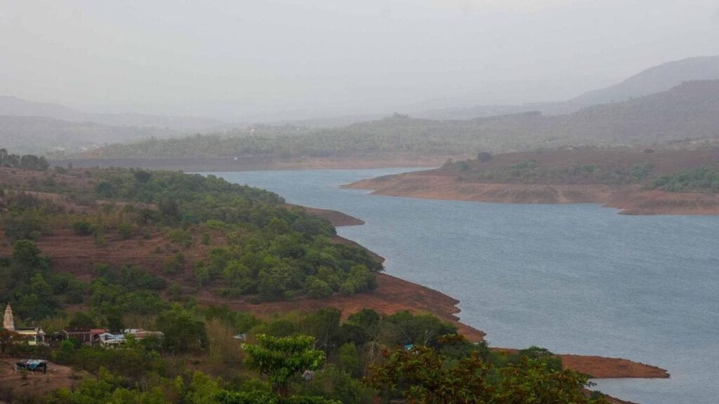‘dam-is-right-in-front-of-us,-yet-we-struggle-for-water’:-pune’s-villages-battle-deepening-crisis