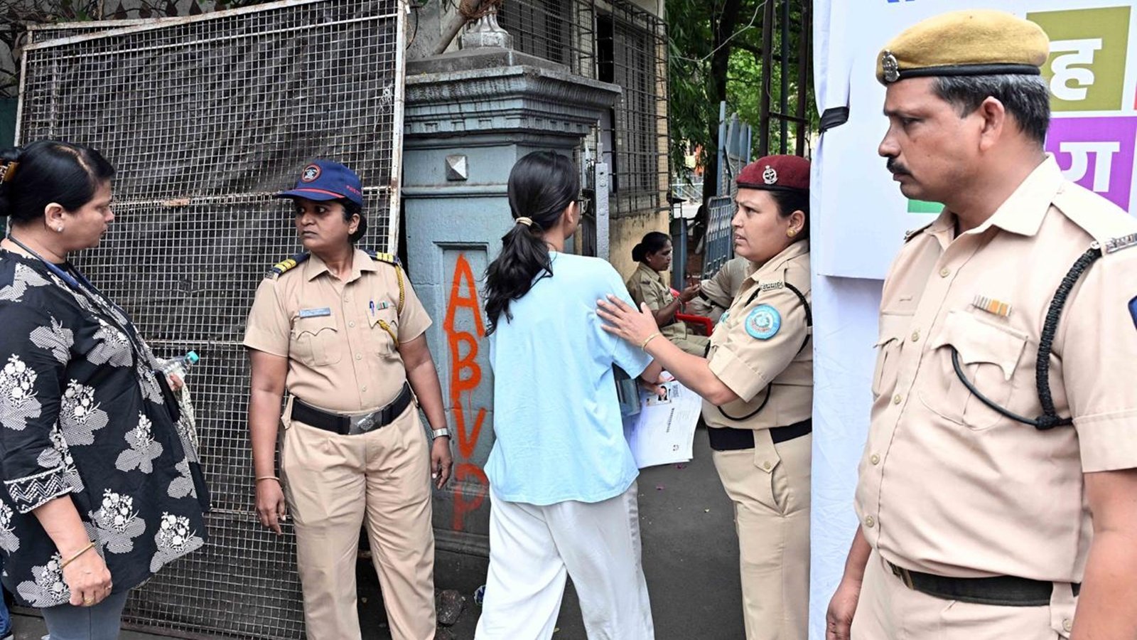 neet-retest:-mobile-phone-confiscated-from-candidate-at-pune-test-centre