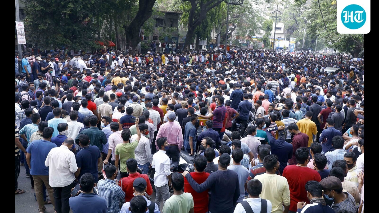 students-oppose-mpsc’s-decision-to-hold-group-c-exam-via-cbt
