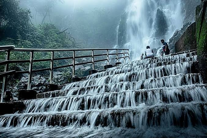 best-monsoon-road-trips-in-maharashtra:-5-scenic-ghat-roads-to-explore