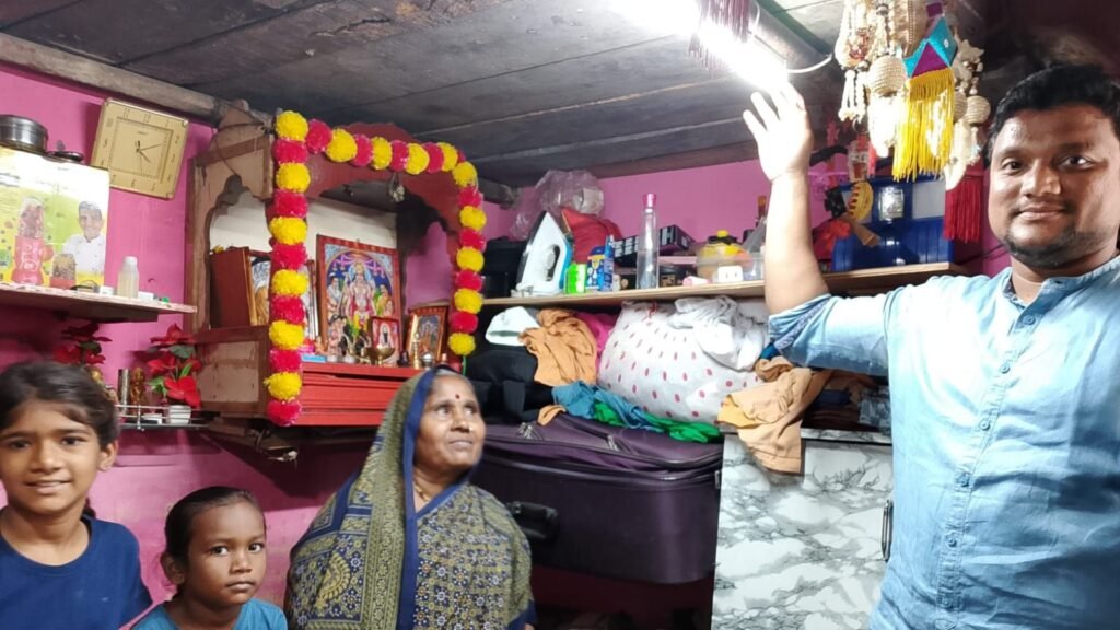how-this-pune-engineer-brings-free-electricity-to-families-in-memory-of-his-father