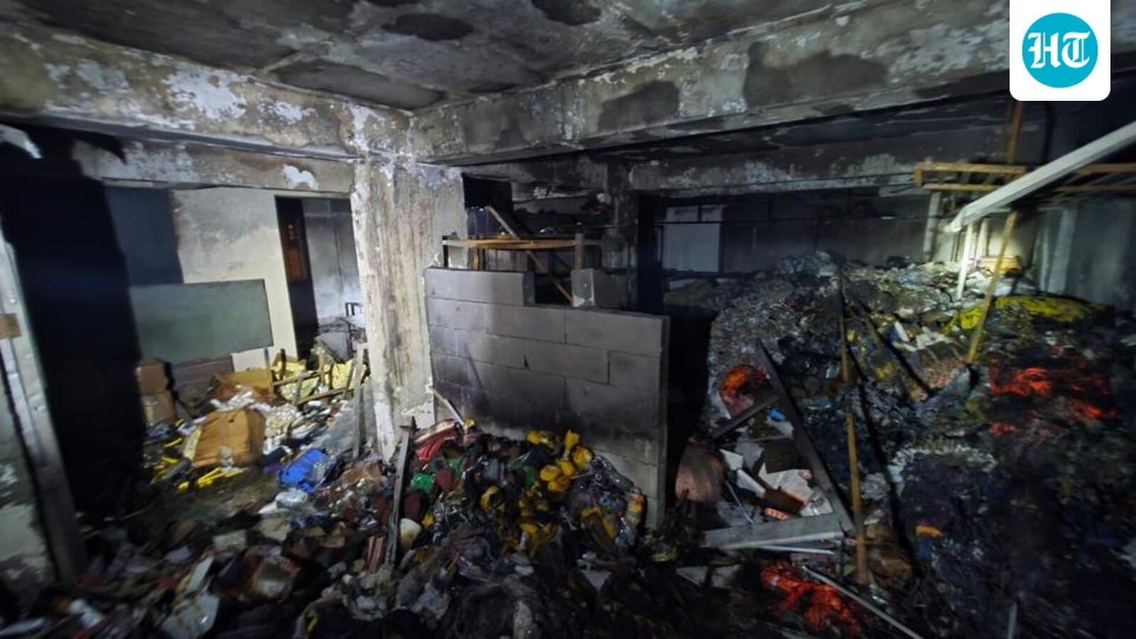 fire-at-paint-storage-unit-in-kondhwa-building-kills-worker