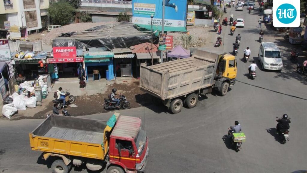 pune-announces-monsoon-diversion-plan-for-heavy-vehicles