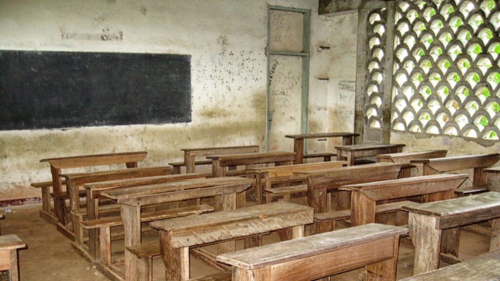 maharashtra-makes-ai-training-mandatory-for-teachers-of-classes-1-to-12