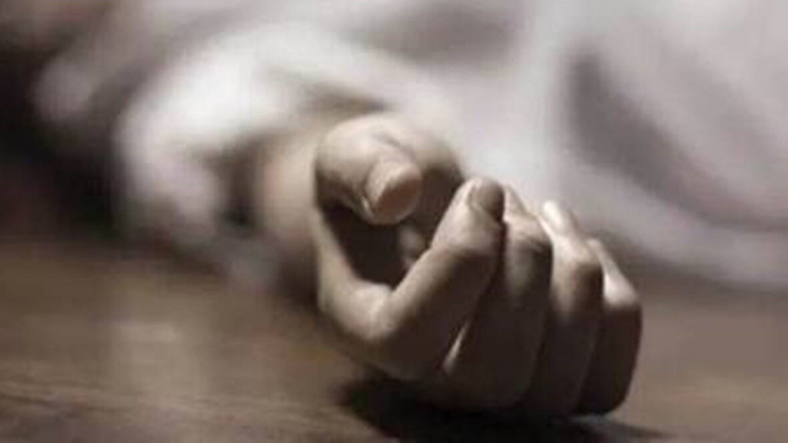 teen-daughter-of-mla-rohit-pawar’s-personal-assistant-leaves-home-after-tiff,-found-dead