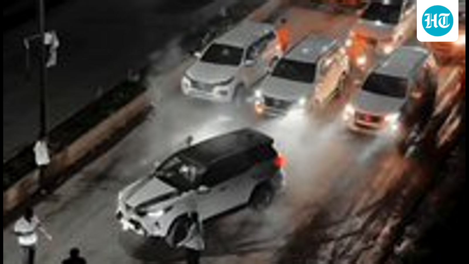 pune:-4-booked-for-blocking-traffic-to-shoot-suv-reels;-2nd-such-case-in-a-week