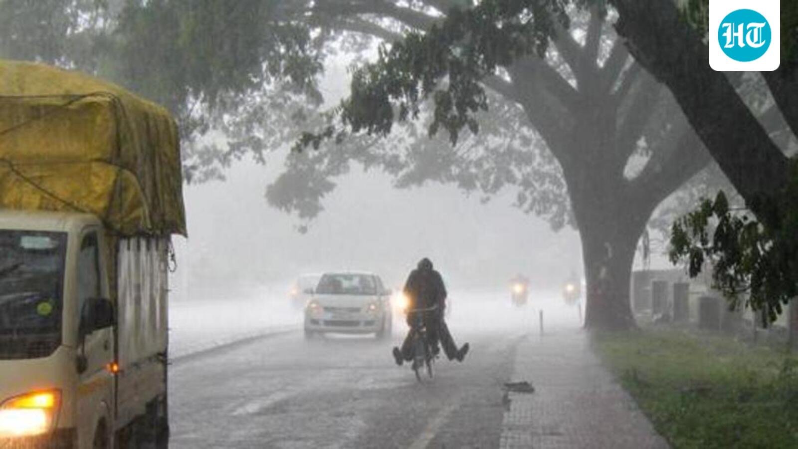 monsoon-exit-begins-in-state;-puneтАЩs-earliest-retreat-since-2014