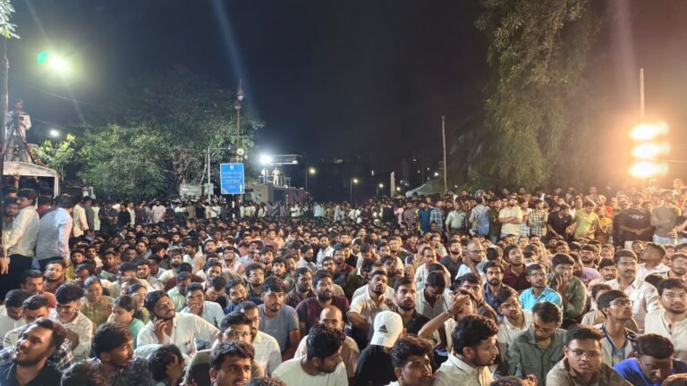 Pune Traffic Hit By MPSC Agitation; Police Urge Motorists To Avoid Key Routes