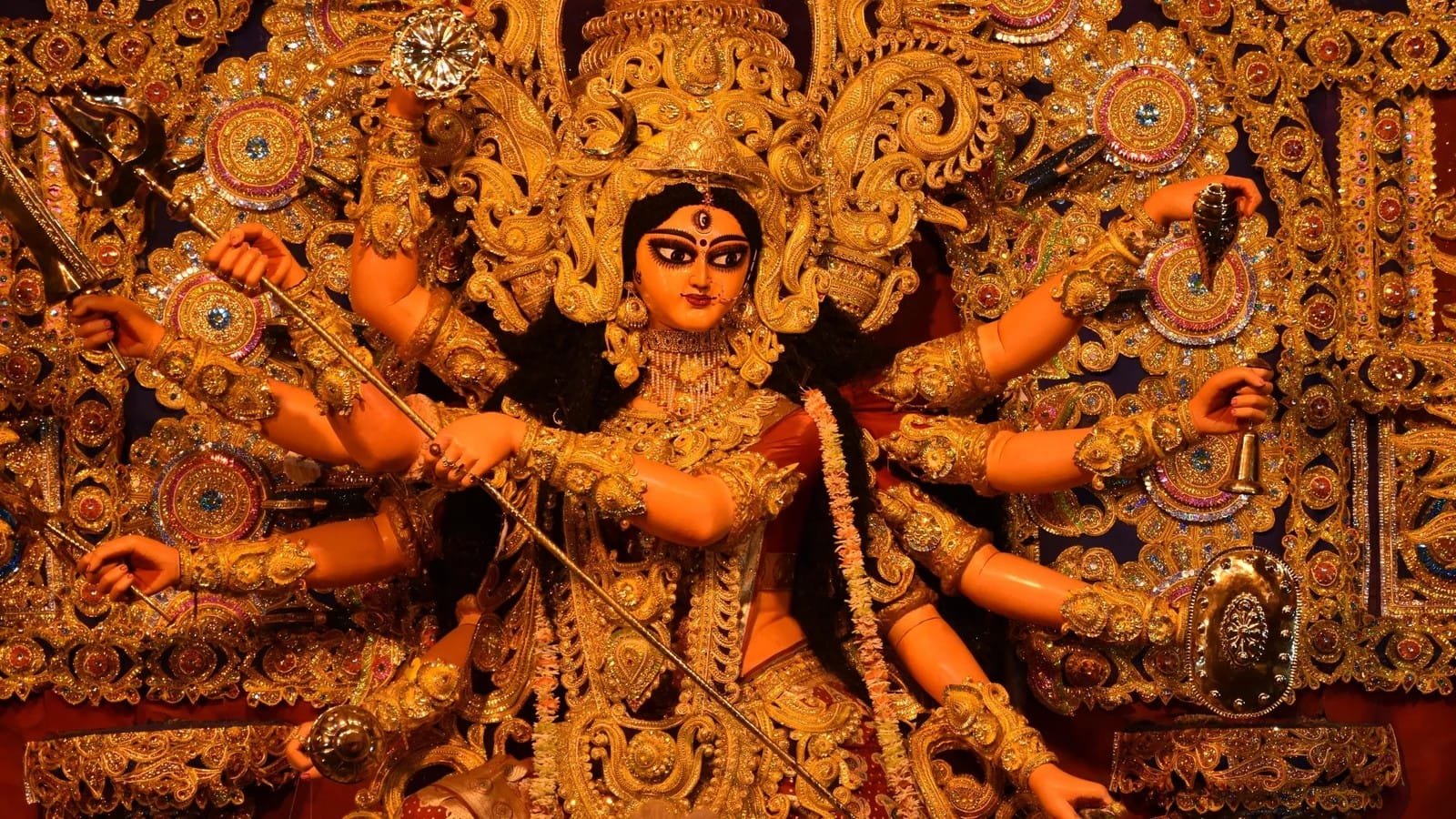 durga-puja-2026:-check-key-dates-and-5-bengali-foods-that-complete-the-festive-feast