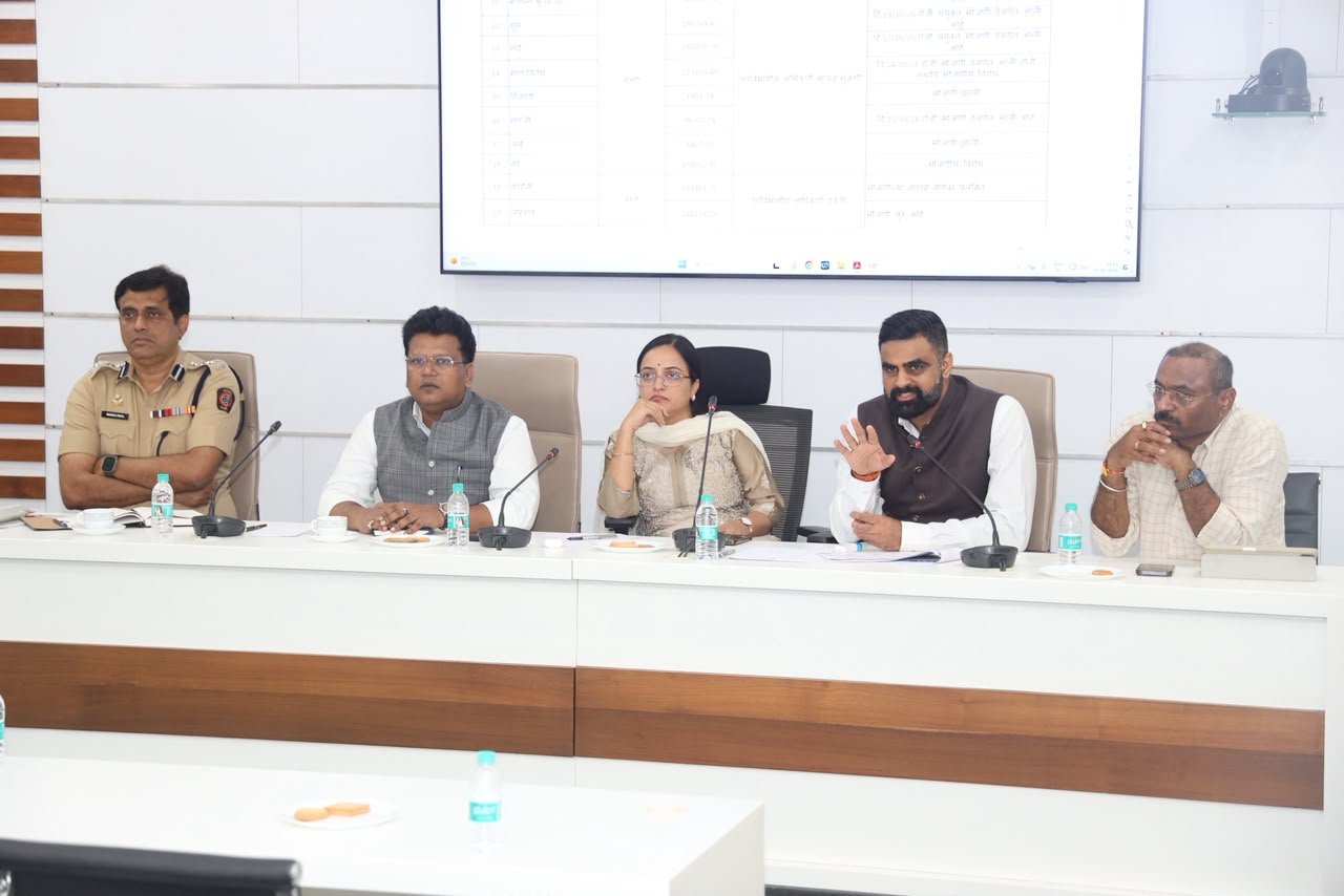 pune-collector-sets-october-30-deadline-for-hcmtr-and-inner-ring-road-surveys