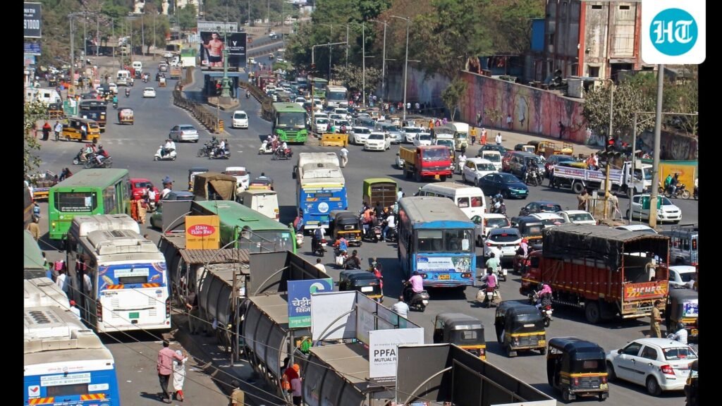 iim-mumbai-to-study-traffic-congestion-in-pune,-suggest-long-term-solutions